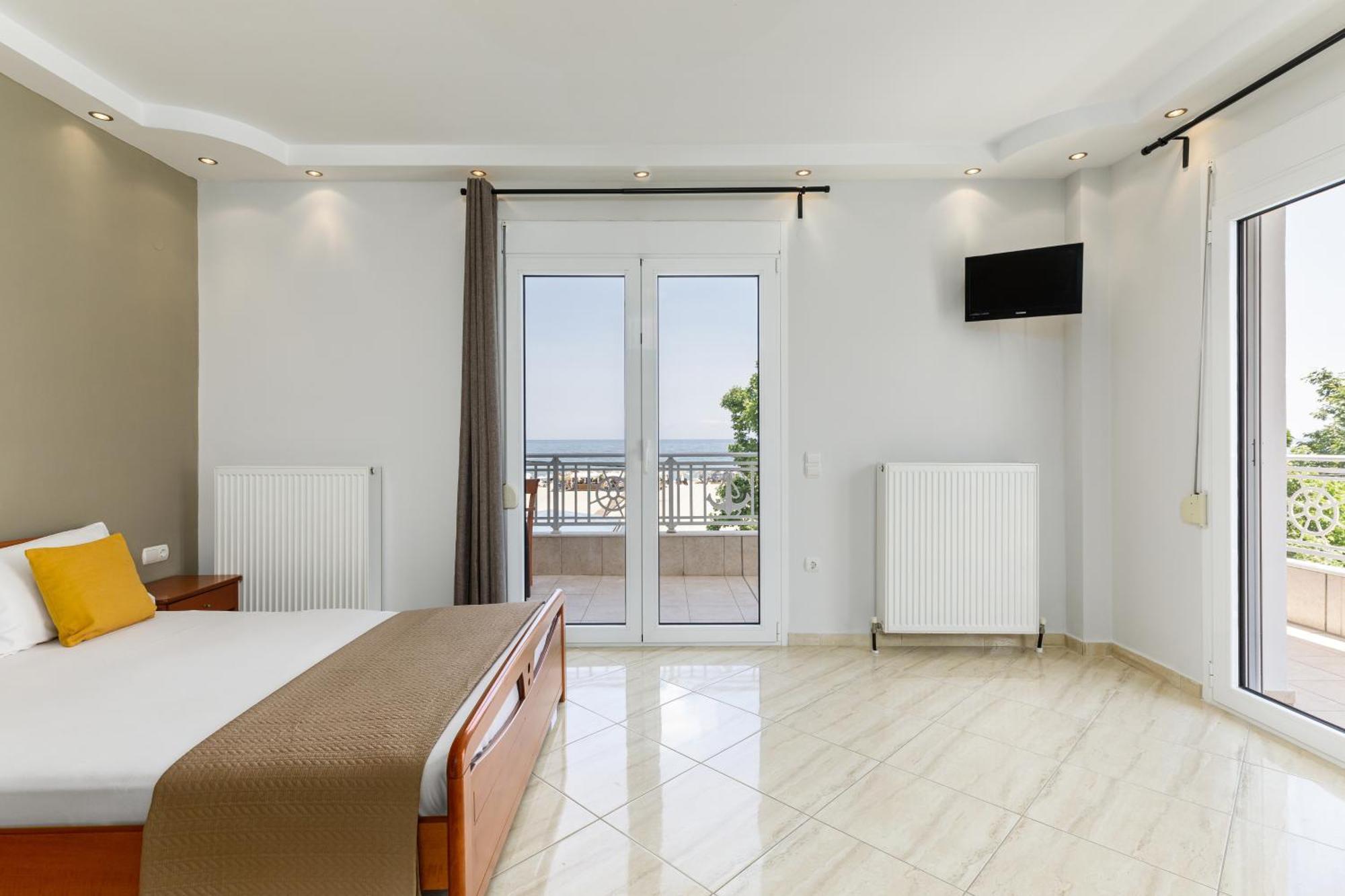 Agyra Seaview Hotel By Panel Hospitality Néoi Póroi Buitenkant foto