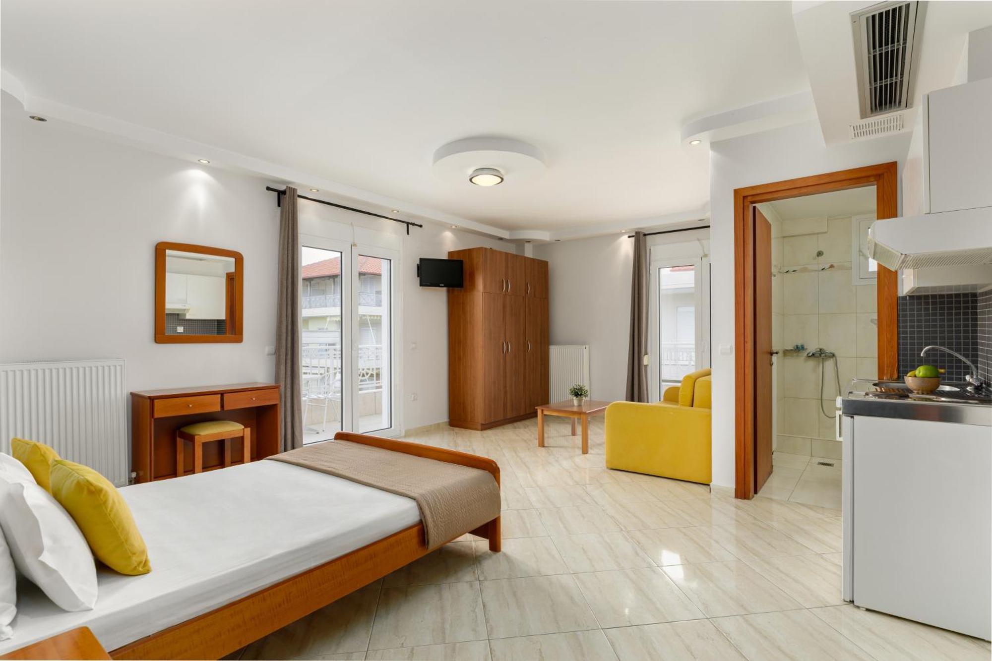 Agyra Seaview Hotel By Panel Hospitality Néoi Póroi Buitenkant foto
